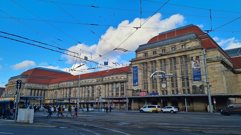 Voorgevel station Leipzig