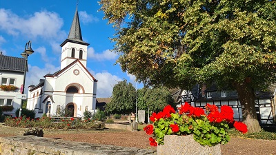 St. Nikolauskerk Hausen