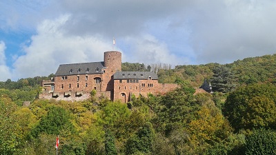 Burg kasteel Hengebach Heimback