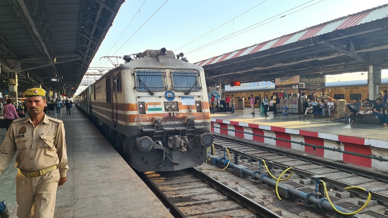 Station Agra