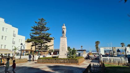 Monument a Guzmán El Bueno Tarifa